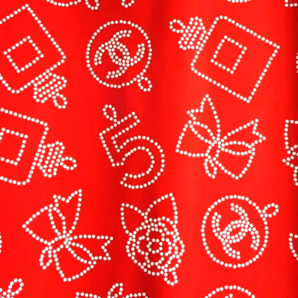 CHANEL WRAPPING PAPER